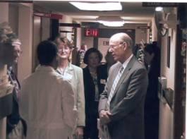 Senator Pat Roberts tours Hunter Health Clinic