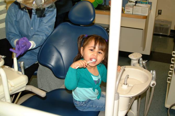 The importance of teeth brushing