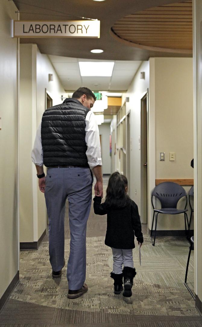 Dr. James Kaferly and three year-old Jade Ochoa at Montebello Family Health Center (Ken Papaleo)