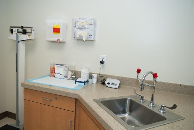 Exam Room/Sink Area