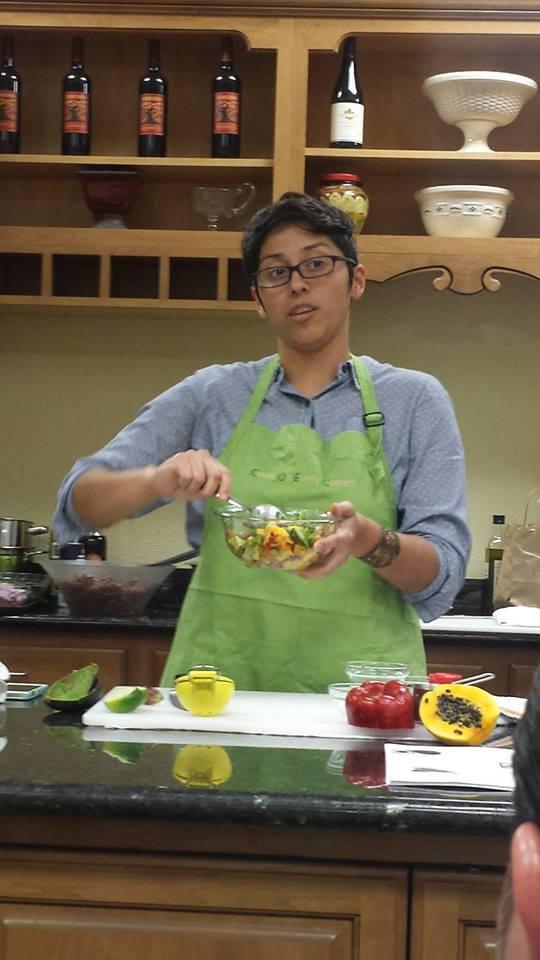 Tonir Ramirez, MD, demonstrates how to make a beautiful slasa with papaya. She likes to put this salsa on fish tacos.